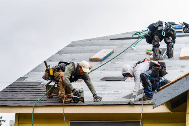 Professional Gutter Installation technician working in Chewelah, WA